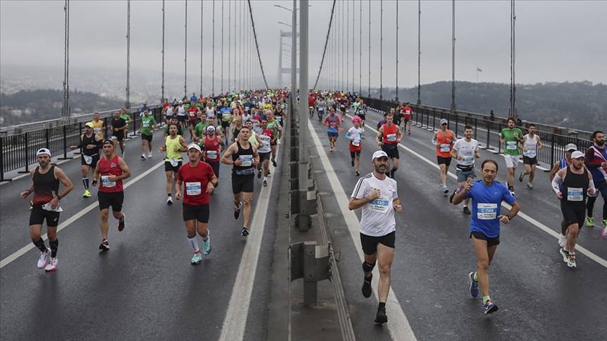 Köprü trafiğe kapanıyor! 2025 İstanbul Maratonu Halk Koşusu saati ve parkuru belli oldu 2
